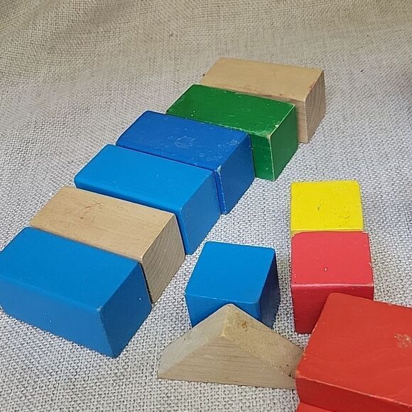 Colorful Wooden Building Blocks Mixed Shapes Kids Toys Lot of 75+ pieces - Picture 7 of 7